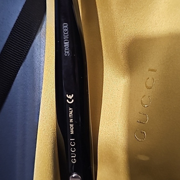 NEW Gucci Sunglasses - Picture 6 of 6